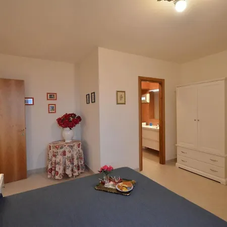 Rose Del Chianti Villa *
