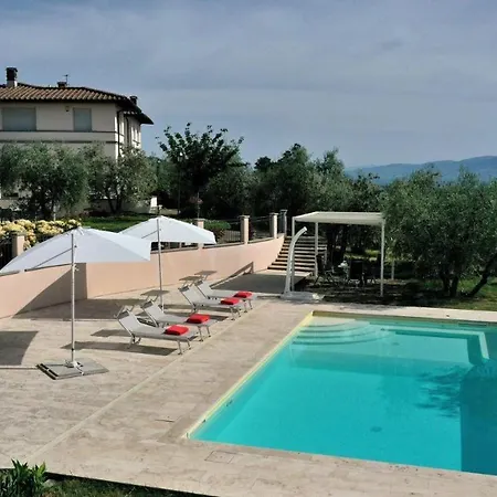 Rose Del Chianti Villa