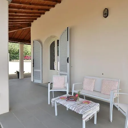 Rose Del Chianti Villa *