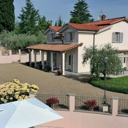 Rose Del Chianti Villa